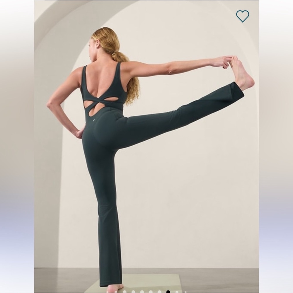 NWOT Athleta Salutation Flare Bodysuit - Picture 2 of 7